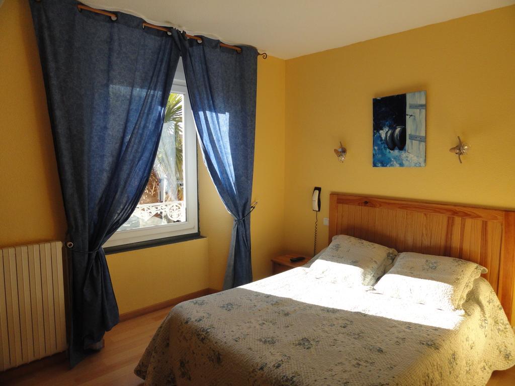 Hotel De France Maubourguet Kamer foto
